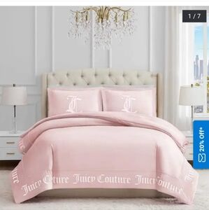 Juicy couture comforter set